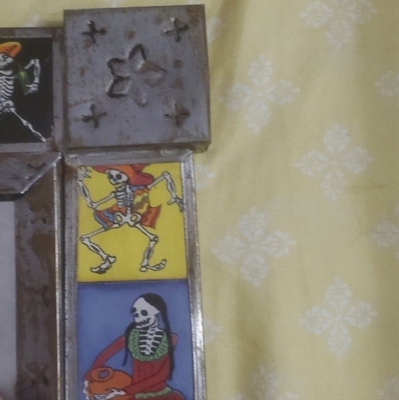Authentic Mexican Day of the Dead Sugar Skull Tiled Punched Tin Mirror. - Picture 12 of 12